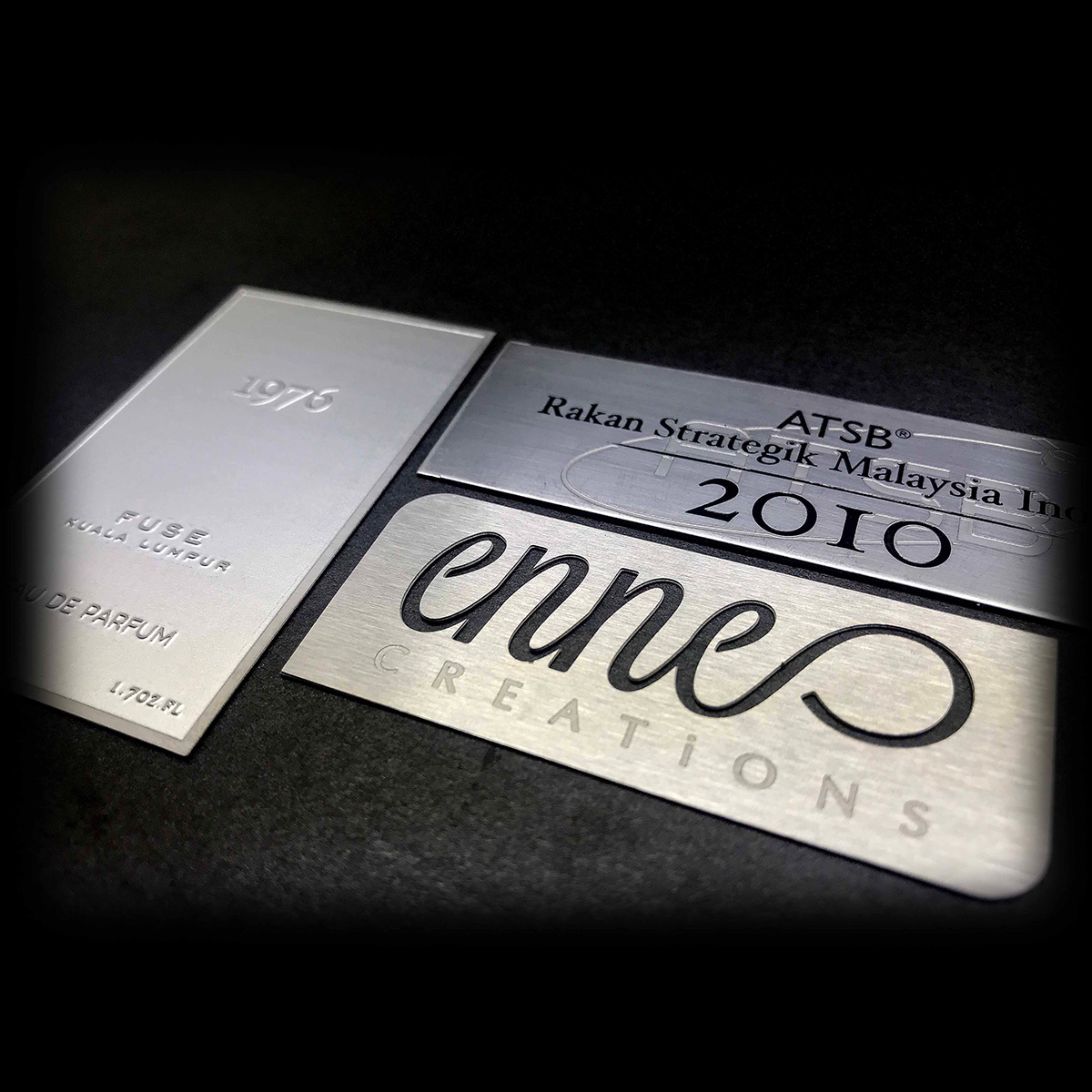 Custom Etched Metal Nameplates, Labels and Tags Rep Graphic